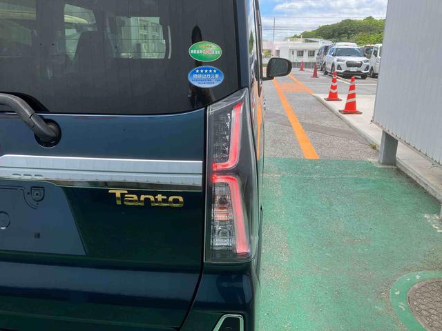 タントカスタムＸ（沖縄県）の中古車