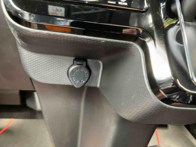 タントカスタムＸ（沖縄県）の中古車