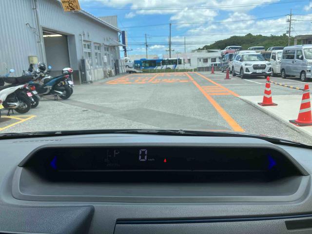 タントカスタムＸ（沖縄県）の中古車