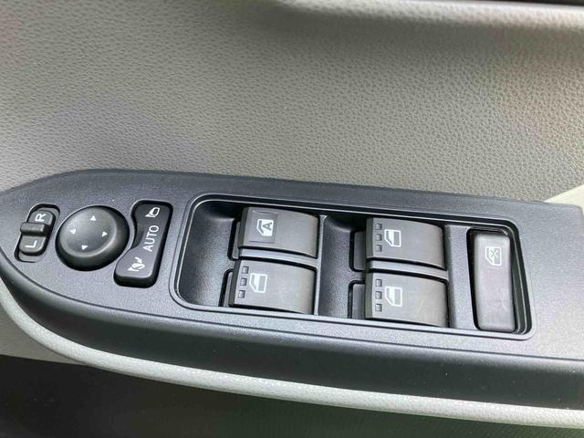 タントX(沖縄県)の中古車
