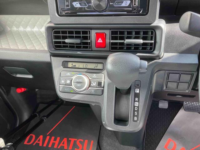 タントＸスペシャル（沖縄県）の中古車