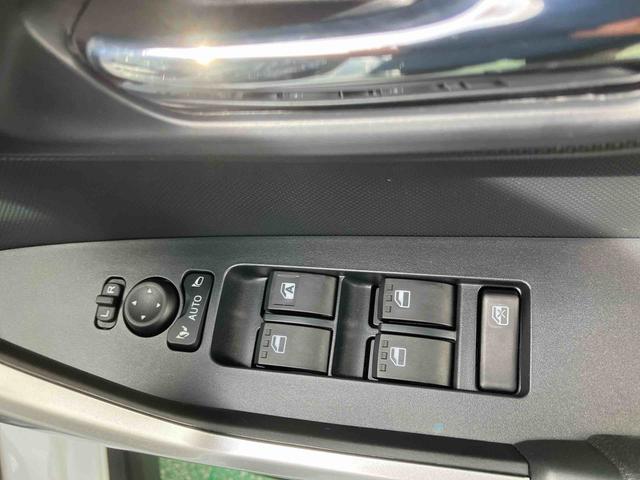ロッキープレミアムＧ　ＨＥＶ（沖縄県）の中古車