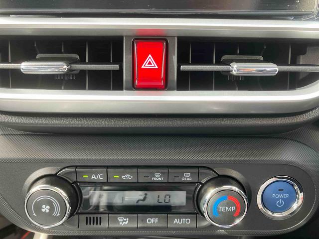 ロッキープレミアムＧ　ＨＥＶ（沖縄県）の中古車