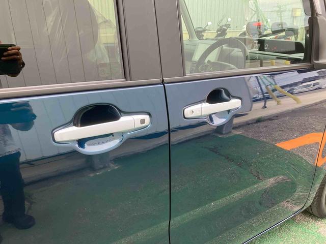 タントＸリミテッド（沖縄県）の中古車