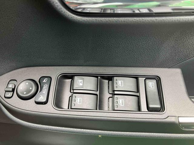 タントカスタムX(沖縄県)の中古車