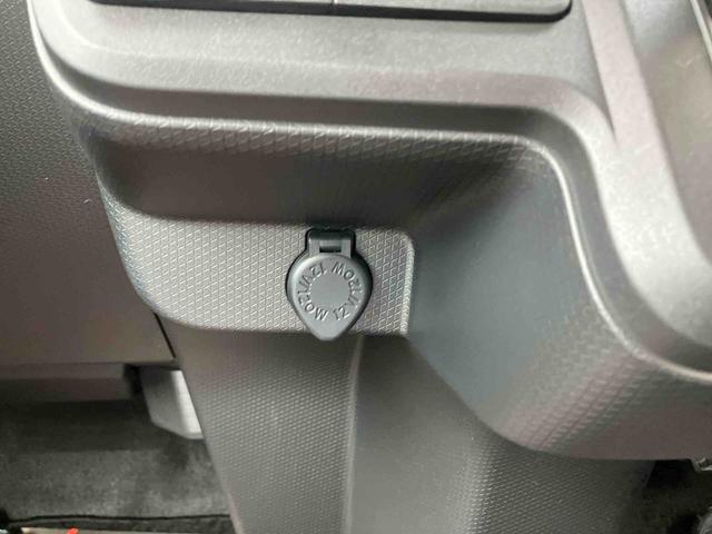 タントX(沖縄県)の中古車
