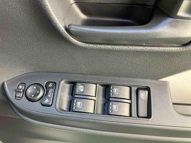 タントＸリミテッド（沖縄県）の中古車