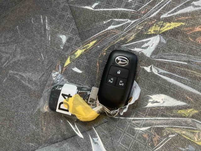 タントＸリミテッド（沖縄県）の中古車