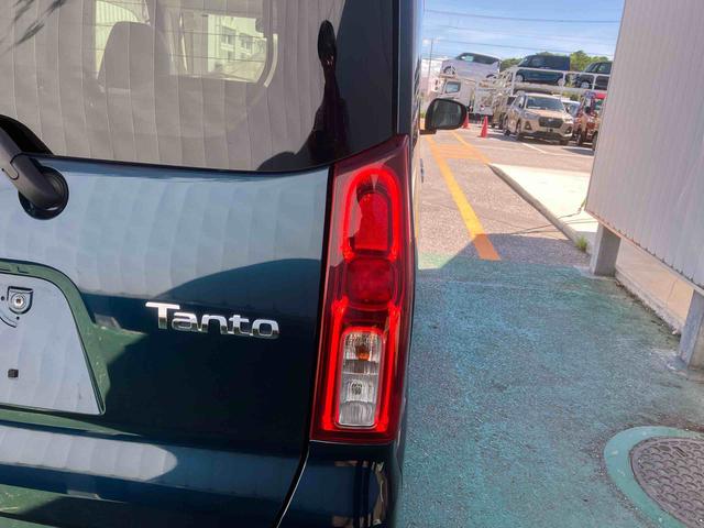タントX(沖縄県)の中古車