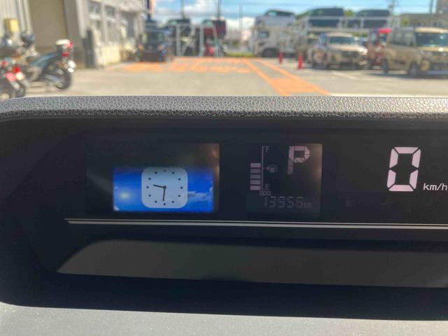 タントX(沖縄県)の中古車
