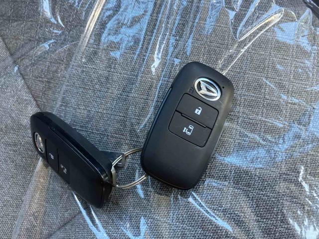タントX(沖縄県)の中古車