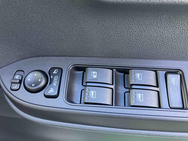 タントファンクロスリミテッド（沖縄県）の中古車