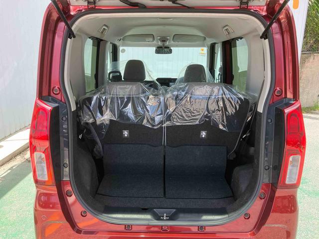 タントX(沖縄県)の中古車