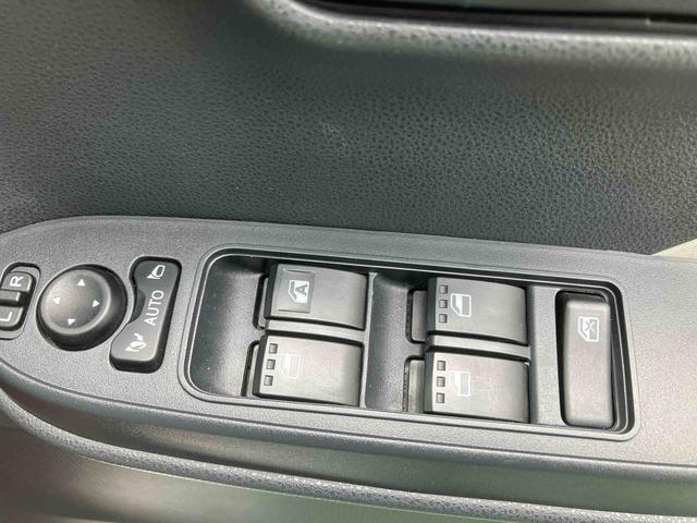 タントＸ（沖縄県）の中古車