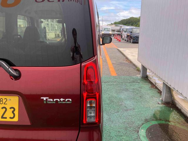 タントXリミテッド(沖縄県)の中古車