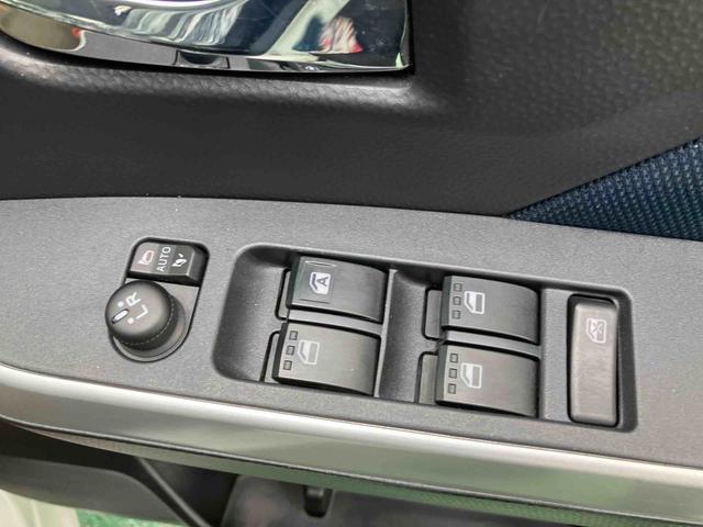 トールカスタムＧ（沖縄県）の中古車