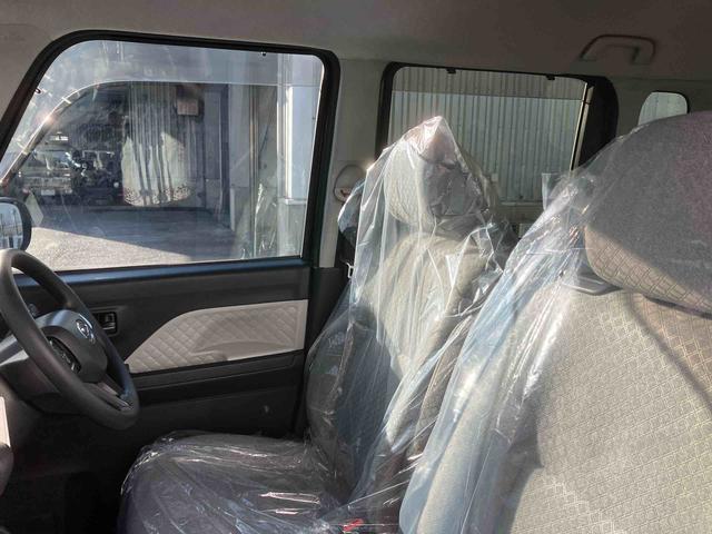 タントX(沖縄県)の中古車