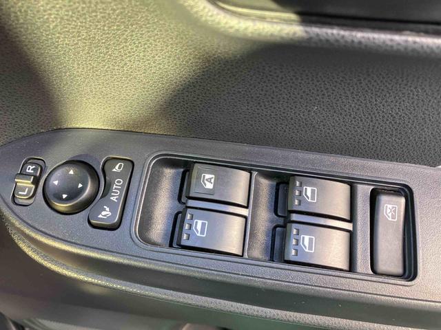 タントX(沖縄県)の中古車