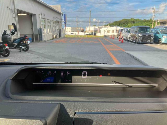 タントX(沖縄県)の中古車
