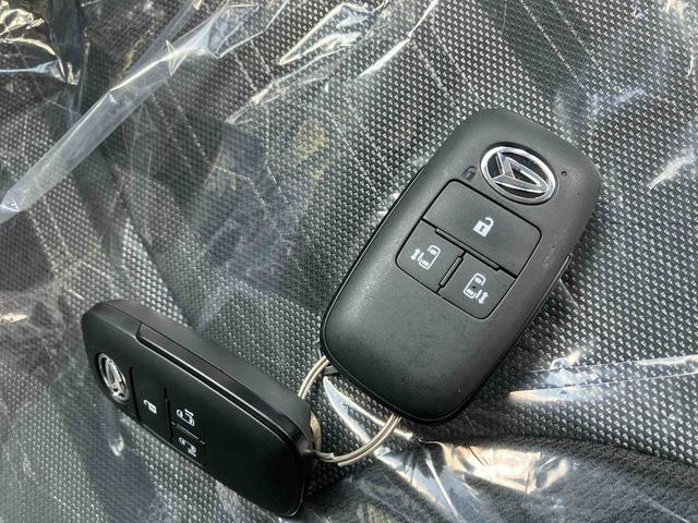 タントファンクロス（沖縄県）の中古車