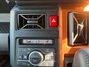 オートエアコン　９インチディスプレイオーディオ　　　衝突回避支援システム　コーナーセンサー　ＬＥＤヘッドランプ＆フォグランプ　　キーフリーシステム（沖縄県）の中古車