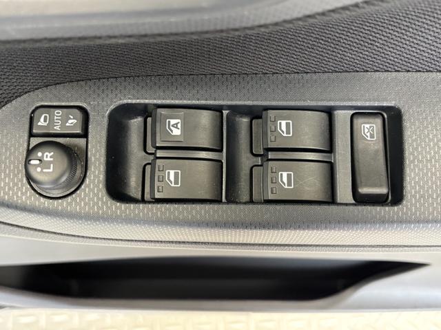 ムーヴＸリミテッドII　ＳＡIIIＣＤチューナー　シートヒーター　オートライト　オートエアコン　ＬＥＤヘッドランプ　オートハイビーム　４ＷＤ（長野県）の中古車
