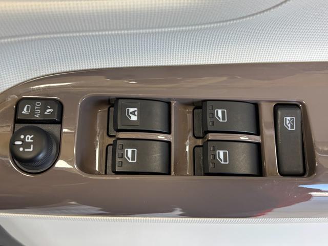 ムーヴキャンバスＧメイクアップＶＳ　ＳＡIIIカーナビ　全方位カメラ　ドラレコ　ＣＶＴ　オートライト　オートエアコン　両側電動スライドドア　ＬＥＤヘッドランプ　ＬＥＤフォグランプ（長野県）の中古車