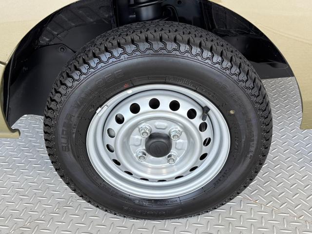 ハイゼットトラックジャンボエクストラＣＤチューナー　マニュアルエアコン　　　ＣＶＴ　荷台作業灯　オートライト　ＬＥＤヘッドランプ　ＬＥＤフォグランプ（長野県）の中古車