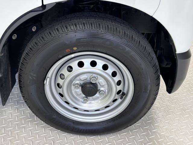 ハイゼットカーゴDXAM・FMラジオ マニュアルエアコン オートライト CVT(長野県)の中古車