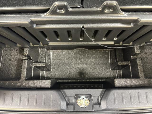 ムーヴキャンバスストライプスＸオーディオレス　ＵＳＢソケット　オートエアコン　両側電動スライドドア　電動格納ミラー　ハロゲンヘッドランプ　オートライト　プッシュスタート　キーフリー　スマアシ（長野県）の中古車