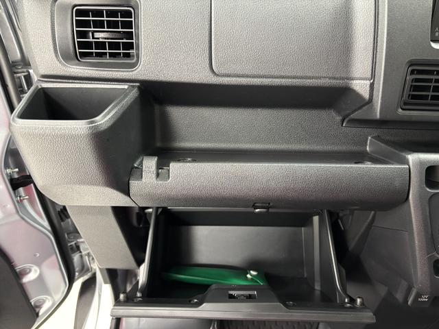 ハイゼットカーゴDX防錆塗装済み CVT AM/FMラジオ 電子制御式4WD パワステ エアコン オートライト パワーウィンドウ オーバーヘッドシェルフ フルフラット荷室 キーレスエントリー スマートアシスト(長野県)の中古車