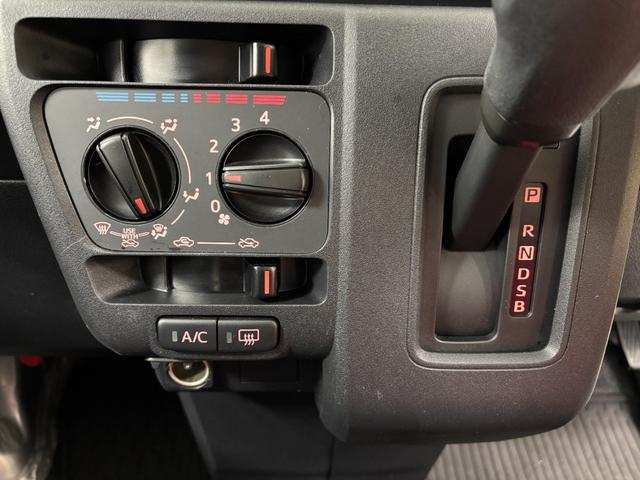 ハイゼットカーゴDX防錆塗装済み CVT AM/FMラジオ 電子制御式4WD パワステ エアコン オートライト パワーウィンドウ オーバーヘッドシェルフ フルフラット荷室 キーレスエントリー スマートアシスト(長野県)の中古車