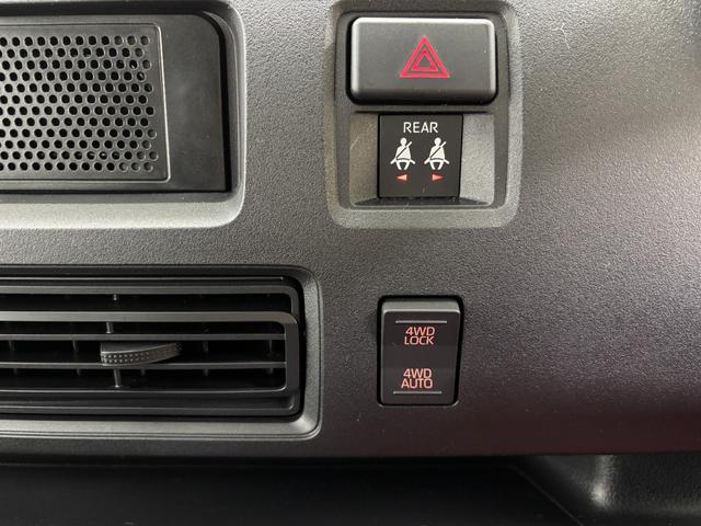 ハイゼットカーゴDX防錆塗装済み CVT AM/FMラジオ 電子制御式4WD パワステ エアコン オートライト パワーウィンドウ オーバーヘッドシェルフ フルフラット荷室 キーレスエントリー スマートアシスト(長野県)の中古車