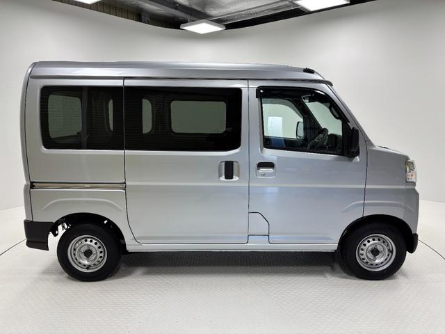 ハイゼットカーゴDX防錆塗装済み CVT AM/FMラジオ 電子制御式4WD パワステ エアコン オートライト パワーウィンドウ オーバーヘッドシェルフ フルフラット荷室 キーレスエントリー スマートアシスト(長野県)の中古車