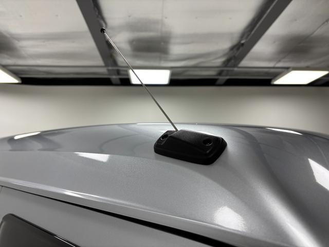 ハイゼットカーゴDX防錆塗装済み CVT AM/FMラジオ 電子制御式4WD パワステ エアコン オートライト パワーウィンドウ オーバーヘッドシェルフ フルフラット荷室 キーレスエントリー スマートアシスト(長野県)の中古車