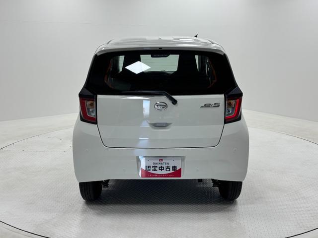 ミライースＬ　ＳＡIIIオーディオレス　マニュアルエアコン　コーナーセンサー　パンク応急修理キット搭載　オートライト機能　センターフロアトレイ　キーレスエントリー　１３インチフルホイールキャップ　スマートアシスト（長野県）の中古車