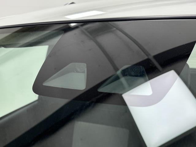 ミライースＬ　ＳＡIIIオーディオレス　マニュアルエアコン　コーナーセンサー　パンク応急修理キット搭載　オートライト機能　センターフロアトレイ　キーレスエントリー　１３インチフルホイールキャップ　スマートアシスト（長野県）の中古車