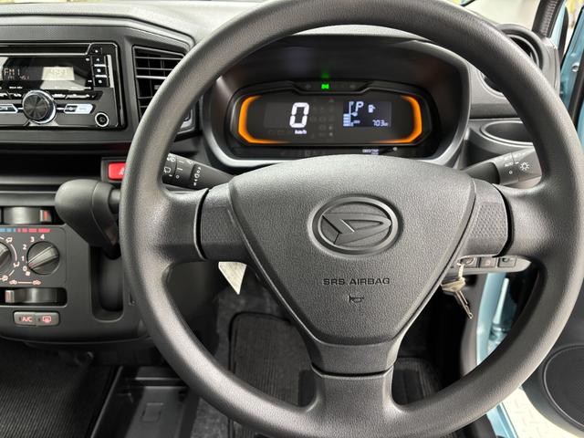 ミライースL SAIII防錆塗装済み CDチューナー マニュアルエアコン キーレスエントリー オートライト 電動格納ミラー 13インチフルホイール パンク応急修理キット コーナーセンサー スマートアシスト(長野県)の中古車