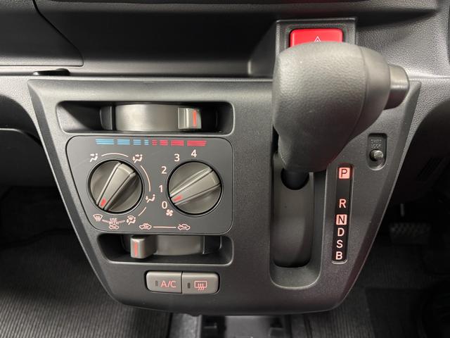 ミライースL SAIII防錆塗装済み CDチューナー マニュアルエアコン キーレスエントリー オートライト 電動格納ミラー 13インチフルホイール パンク応急修理キット コーナーセンサー スマートアシスト(長野県)の中古車