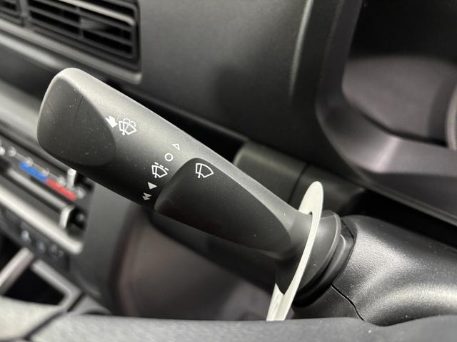 ハイゼットトラックスタンダード防錆塗装済み　ＡＭ／ＦＭチューナー　マニュアルエアコン　電子制御式４ＷＤ　荷台ゴムマット（５ｍｍ）　ゲートプロテクター　ガードフレームプロテクター　オートライト機能　ショッピングフック　スマアシ（長野県）の中古車