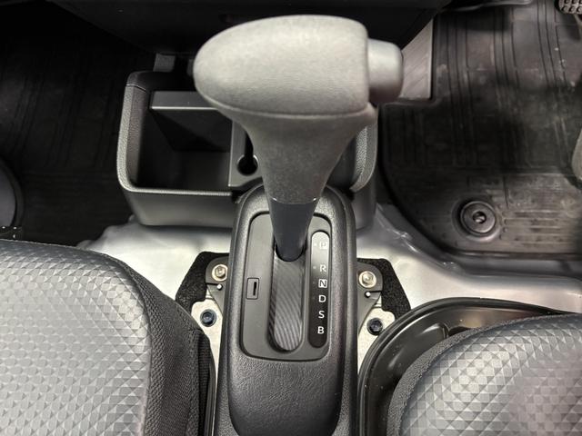 ハイゼットトラックスタンダード防錆塗装済み　ＡＭ／ＦＭチューナー　マニュアルエアコン　電子制御式４ＷＤ　荷台ゴムマット（５ｍｍ）　ゲートプロテクター　ガードフレームプロテクター　オートライト機能　ショッピングフック　スマアシ（長野県）の中古車