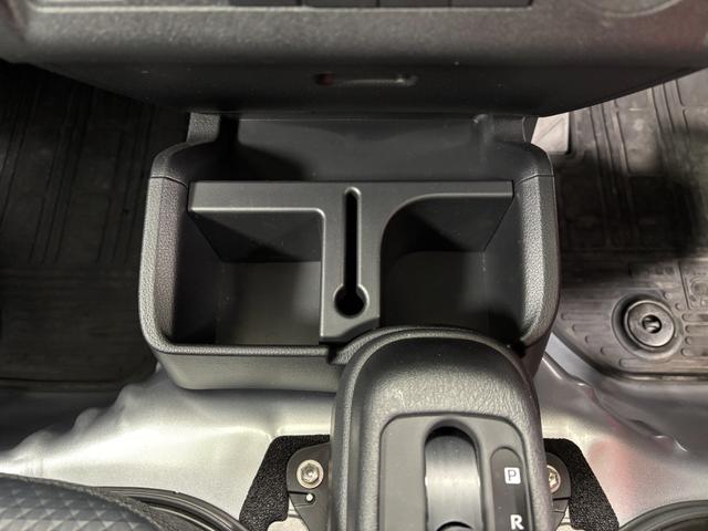 ハイゼットトラックスタンダード防錆塗装済み　ＡＭ／ＦＭチューナー　マニュアルエアコン　電子制御式４ＷＤ　荷台ゴムマット（５ｍｍ）　ゲートプロテクター　ガードフレームプロテクター　オートライト機能　ショッピングフック　スマアシ（長野県）の中古車