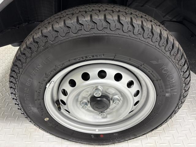 ハイゼットトラックスタンダード防錆塗装済み　ＡＭ／ＦＭチューナー　マニュアルエアコン　電子制御式４ＷＤ　荷台ゴムマット（５ｍｍ）　ゲートプロテクター　ガードフレームプロテクター　オートライト機能　ショッピングフック　スマアシ（長野県）の中古車