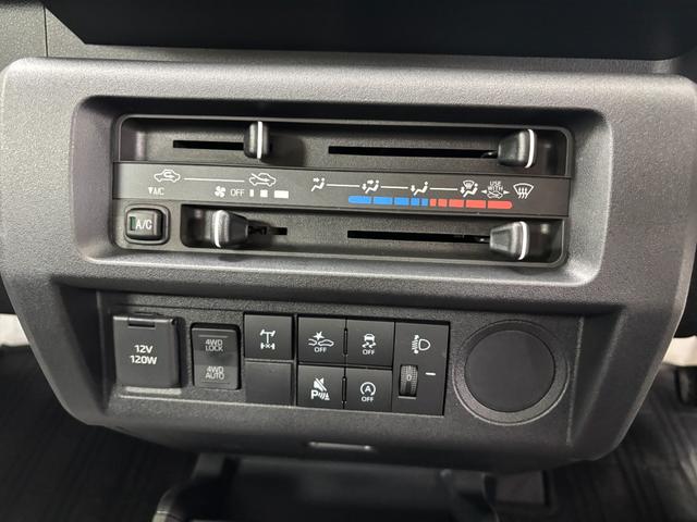 ハイゼットトラックスタンダード　農用スペシャルＡＭ，ＦＭチューナー　マニュアルエアコン　電子制御式４ＷＤ　スーパーデフロック　ＬＥＤ大型荷台作業灯　リヤ４枚リーフスプリング　ハロゲンヘッドランプ　オートライト機能　ショッピングフック　スマアシ（長野県）の中古車