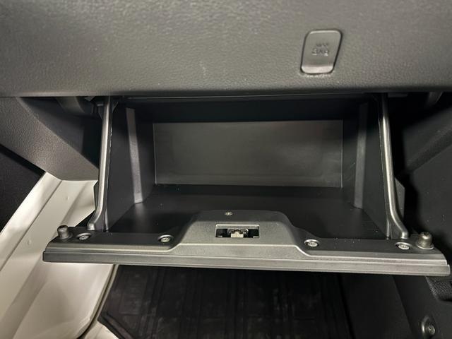 ハイゼットトラックスタンダード　農用スペシャルＡＭ，ＦＭチューナー　マニュアルエアコン　電子制御式４ＷＤ　スーパーデフロック　ＬＥＤ大型荷台作業灯　リヤ４枚リーフスプリング　ハロゲンヘッドランプ　オートライト機能　ショッピングフック　スマアシ（長野県）の中古車