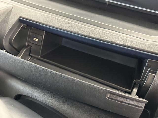 タントXターボターボ CDチューナー USBソケット 片側電動スライドドア ミラクルオープンドア 両側シートヒーター 格納式テーブル 電動パーキングブレーキ LEDヘッドランプ オートライト キーフリー スマアシ(長野県)の中古車