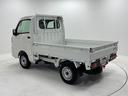 ＡＭ，ＦＭチューナー　マニュアルエアコン　電子制御式４ＷＤ　スーパーデフロック　ＬＥＤ大型荷台作業灯　リヤ４枚リーフスプリング　ハロゲンヘッドランプ　オートライト機能　ショッピングフック　スマアシ（長野県）の中古車