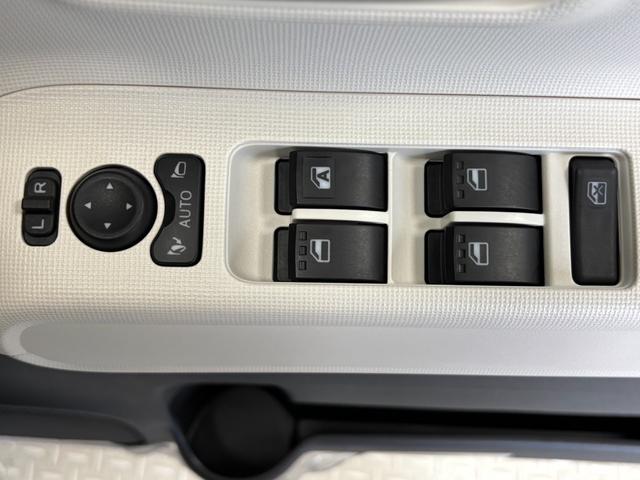 ムーヴキャンバスストライプスＧＣＤチューナー　シートヒーター　オートライト　オートエアコン　ＬＥＤヘッドランプ　ＬＥＤフォグランプ　４ＷＤ（長野県）の中古車