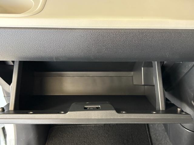 ムーヴキャンバスストライプスＧターボＣＤチューナー　シートヒーター　オートライト　オートエアコン　ターボエンジン　両側電動スライドドア　ＬＥＤヘッドランプ　ＬＥＤヘッドランプ　ＬＥＤフォグランプ（長野県）の中古車
