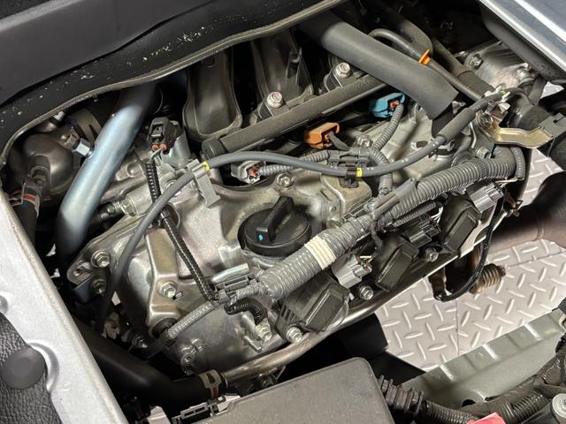 ハイゼットカーゴＤＸＡＭ・ＦＭラジオ　マニュアルエアコン　　　ＣＶＴ　オートライト（長野県）の中古車